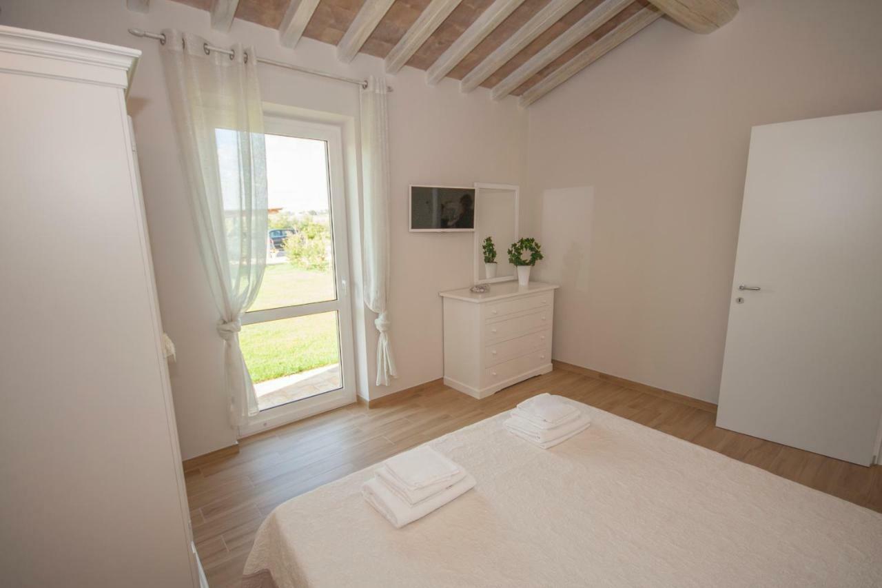Agriturismo Il Mirto Pescia Romana Buitenkant foto