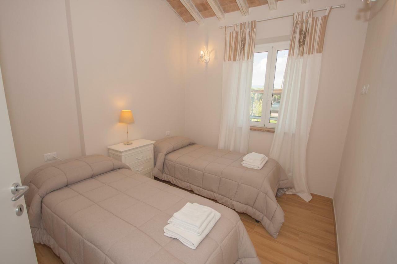 Agriturismo Il Mirto Pescia Romana Buitenkant foto
